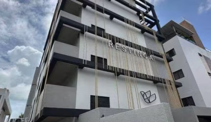 Flat PÉ NA AREIA no Jardim Oceania, 100% mobiliado para venda.