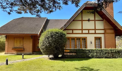 Casa aconchegante a venda em Campos do Jordão