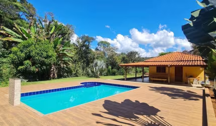 Maravilhoso sítio em Itatiaiuçu – Minas Gerais