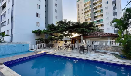 Vendo apartamento três quartos sendo uma suíte e duas vagas - Jaraguá/BH