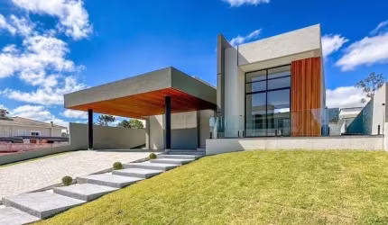Linda Casa à venda no Condomínio Equilibrium em Atibaia.