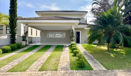 Casa à venda no Condomínio Shambala II em Atibaia.