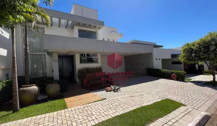 Sobrado Mobiliado com 4 suítes no Cond. Residencial Buona Vitta - Maringá-PR