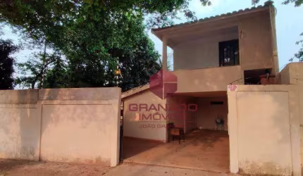 Casa com 2 dormitórios para alugar, 80 m² por R$ 1.700,00/mês - Jardim Universo - Maringá/PR