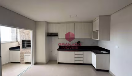 Apartamento semi mobiliado com 3 quartos (1 suíte) para alugar - Zona 07 - Maringá/PR
