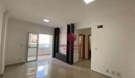 Apartamento com 2 dormitórios à venda, 74 m² por R$ 650.000,00 - Novo Centro - Maringá/PR
