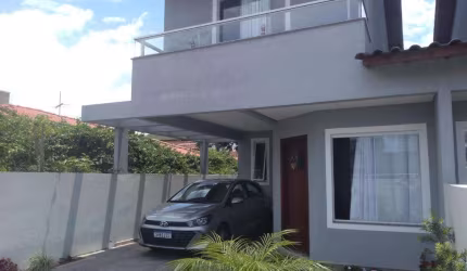 Casa com 3 quartos à venda no Ingleses, Florianópolis  por R$ 800.000