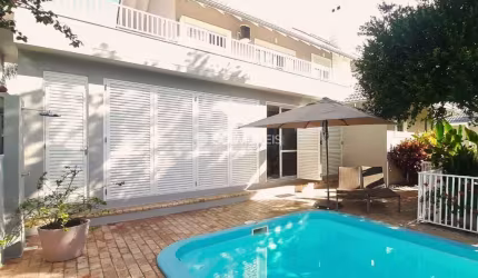 Casa com 4 quartos à venda em Jurerê Internacional, Florianópolis  por R$ 4.500.000