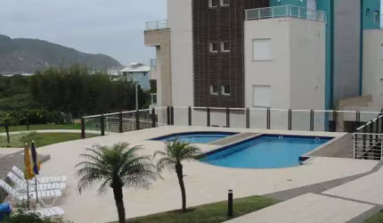Cobertura com 3 quartos à venda no Santinho, Florianópolis  por R$ 3.750.000