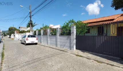 Casa com 3 quartos à venda no Ingleses, Florianópolis  por R$ 1.200.000
