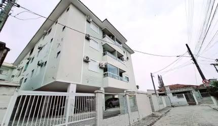 Apartamento com 2 quartos à venda no Ingleses, Florianópolis  por R$ 450.000