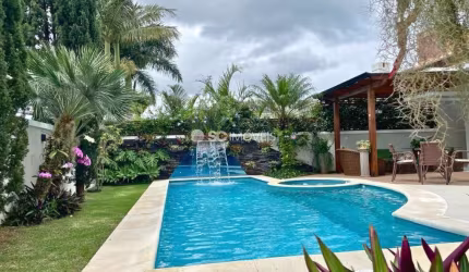 Casa com 5 quartos à venda em Jurerê Internacional, Florianópolis  por R$ 7.200.000