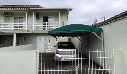 Casa com 2 quartos à venda no Ingleses, Florianópolis  por R$ 510.000