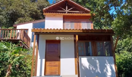 Casa com 3 quartos à venda no Cachoeira do Bom Jesus, Florianópolis  por R$ 790.000