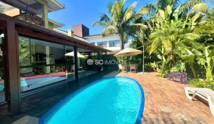 Casa com 3 quartos à venda em Jurerê Internacional, Florianópolis  por R$ 3.990.000