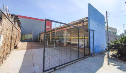 Galpão Comercial com 1507,26mts2 de área construída no distrito industrial