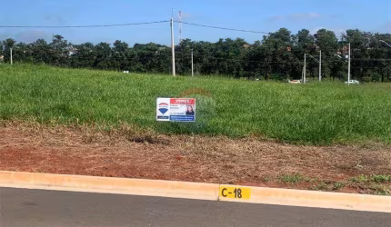 TERRENO 198MT PARA VENDA COM EXCELENTE TOPOGRAFIA, PROXIMO DO LAGO.