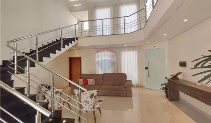 Casa com 4 quartos sendo 2 suítes com 312 m2 de área construída no Cond. Ibiti Reserva - Estuda imóvel como parte de pagamento,