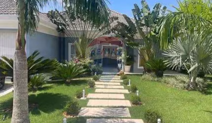 Casa de Condomínio com 3 Suítes para  Aluguel - 1000m² - Condomínio Vale do Lago Sorocaba/SP