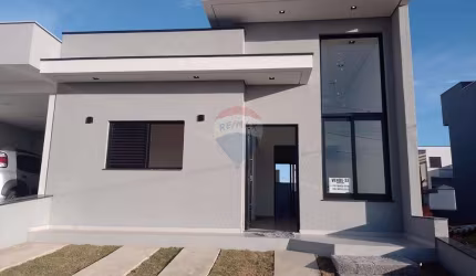 Casa à venda no Condomínio Villagio  Ipanema com 3 quartos e 1 suíte, em Sorocaba