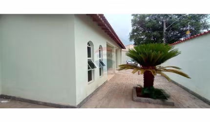 Casa Comercial Moderna na Vila São Caetano - Aluguel