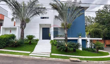 CASA EM CONDOMÍNIO COM 4 SUITES COM CLOUSET -COND.BELVEDERE II - VOTORANTIM/SP