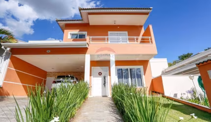 Sobrado com 3 suites no Condominio Lago da Serra no Centro de Araçoiaba à Venda