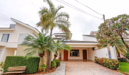 Casa térrea à venda no Condomínio Vasques Martins em Votorantim R$ 980.000,00