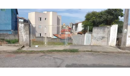 Terreno a venda com 335m² na Vila Barão Sorocaba - SP