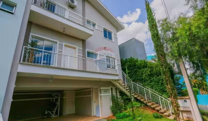 Casa á venda no Condomínio Villa dos Inglezes R$ 1.390.000,00