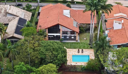 Casa no Condomínio Bosques de São Bento I, com 4 Suítes a venda em Sorocaba-SP