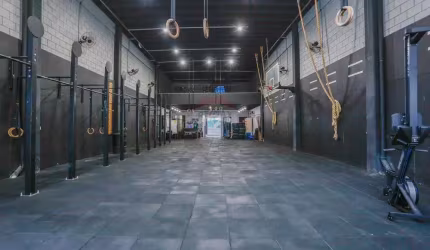 Ponto comercial / Galpão à venda com 670 m² na Vila Augusta - Centro Sorocaba