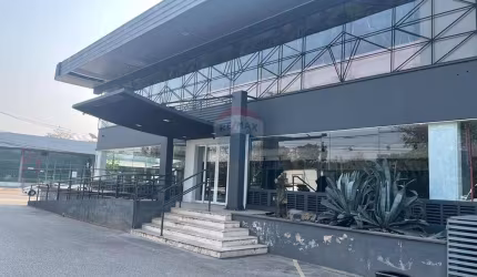 Galpão Comercial com 1.381 metros na Marginal Dom Aguirre Sorocaba, R$ 80.000,00