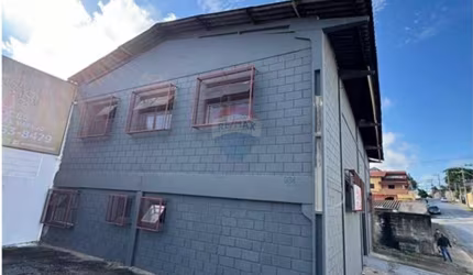 'Espaçoso Galpão Comercial em Sorocaba, SP'