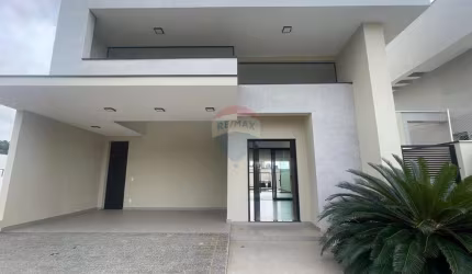 Casa em  Condomínio com 3 suítes  conforto e Tranquilidade