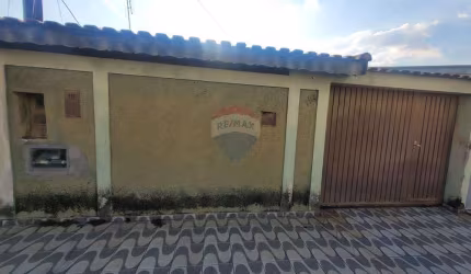 Casa à venda com 3 quartos no Parque São João em Votorantim - SP
