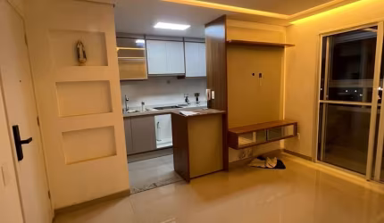 Apartamento novo, com 49 m², 02 dormitórios, móveis planejados novos