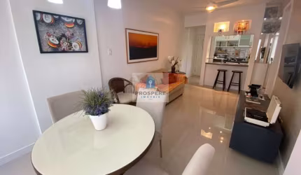 Apartamento na Barra, quarto e sala, PORTEIRA FECHADA e 1 vaga de garagem