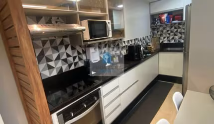 Apartamento nascente, mobiliado, decorado, com 2 suítes próximo ao Salvador Shopping.