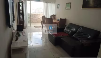 Apartamento no Acupe de Brotas, 2 quartos, 2 banheiros, 1 vaga de garagem, dependência completa, varanda.