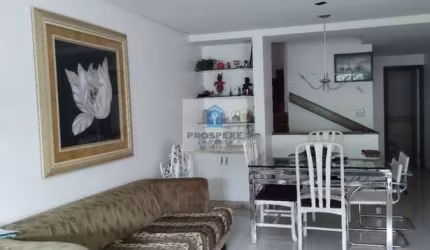 CASA no condomínio fechado tipo village no bairro cidadela