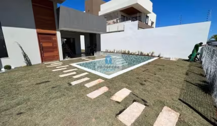 Casa em condomínio fechado em Guarajuba, 3 suítes, piscina privativa e 2 vagas de garagem