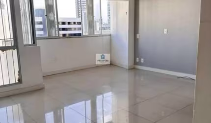 Apartamento à venda em Salvador, Ondina, com 3 quartos, 82m²