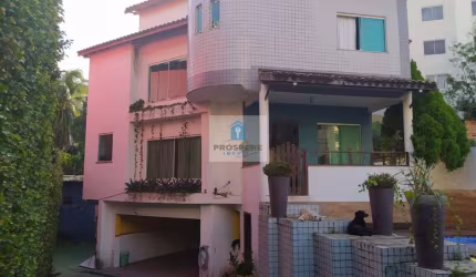 Casa em Piatã, 3 quartos sendo 1 suíte