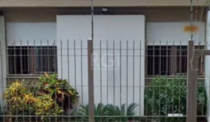 Casa para Venda - 160m², 3 dormitórios, sendo 1 suites, 4 vagas - Jardim Botânic