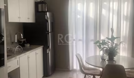 Casa Condominio para Venda - 50m², 2 dormitórios, 1 vaga - Orico