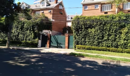 Casa em condomínio para vender, 222m², 3 dormitórios, Três Figueiras