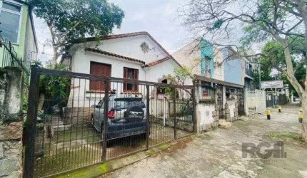 Casa 3 dormitórios à venda Santana Porto Alegre/RS