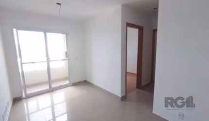 Excelente 2 dormitórios ,sacada com churrasqueira,1 vaga de garagem