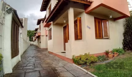 Casa em Condomínio 2 dormitórios à venda Camaquã Porto Alegre/RS